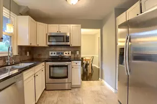 1421 Jill Dr, Hummelstown, PA 17036 - Photo 12