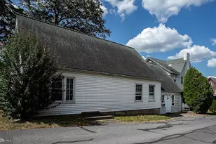 100 W Broad St, Elizabethville, PA 17023 - Photo 8