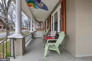 229 Cocoa Ave, Hershey, PA 17033 - Photo 4