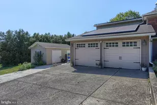 5691 Chambers Hill Rd, Harrisburg, PA 17111 - Photo 46