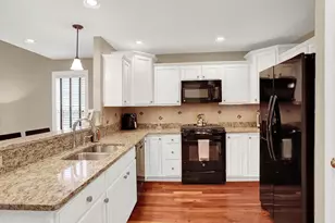 2816 Pin Oak Dr, Harrisburg, PA 17112 - Photo 4