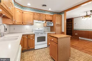 4603 Surrey Rd, Harrisburg, PA 17109 - Photo 10