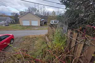 257 Moore St, Millersburg, PA 17061 - Photo 16