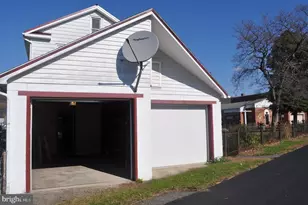 540 S 2nd St, Lykens, PA 17048 - Photo 36