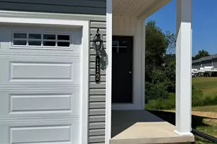 134 Magnolia Dr, Middletown, PA 17057 - Photo 2