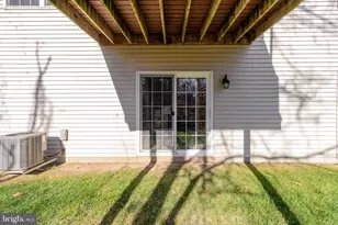 4545 Laurelwood Dr, Harrisburg, PA 17110 - Photo 28