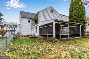 328 N Spring St, Middletown, PA 17057 - Photo 2