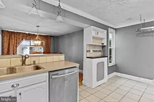 328 N Spring St, Middletown, PA 17057 - Photo 14