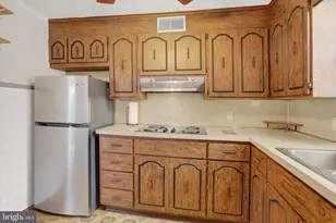 6221 Blue Bird Ave, Harrisburg, PA 17112 - Photo 14