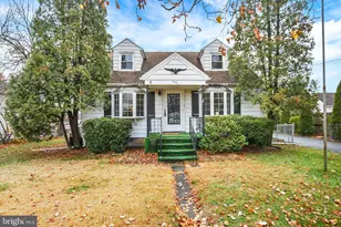 6221 Blue Bird Ave, Harrisburg, PA 17112 - Photo 2