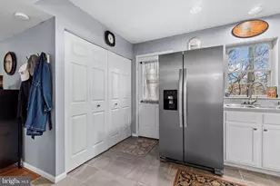 237 Timber View Dr, Harrisburg, PA 17110 - Photo 12