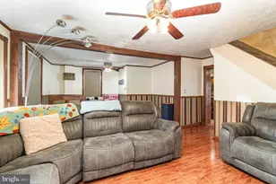 599 E Market St, Williamstown, PA 17098 - Photo 8