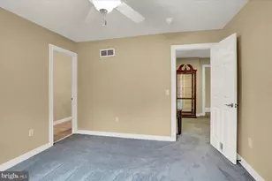 4528 Laurelwood Dr, Harrisburg, PA 17110 - Photo 26