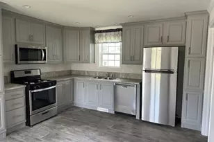 32 Rose Ave, Middletown, PA 17057 - Photo 4