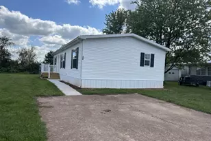 32 Rose Ave, Middletown, PA 17057 - Photo 2