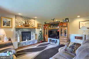 6039 Station Cir Rd, Harrisburg, PA 17111 - Photo 12