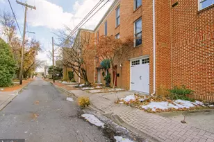 606 Showers St, Harrisburg, PA 17104 - Photo 4