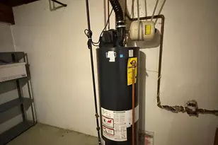 1069 Country Hill Dr, Harrisburg, PA 17111 - Photo 32