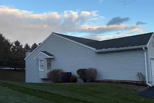 1069 Country Hill Dr, Harrisburg, PA 17111 - Photo 6