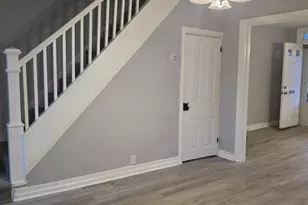 327 Lincoln St, Steelton, PA 17113 - Photo 4