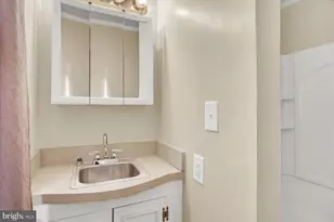 2711 Boas St, Harrisburg, PA 17103 - Photo 8