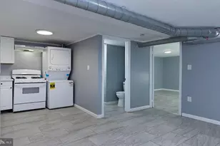 6303 Pine St, Harrisburg, PA 17112 - Photo 6