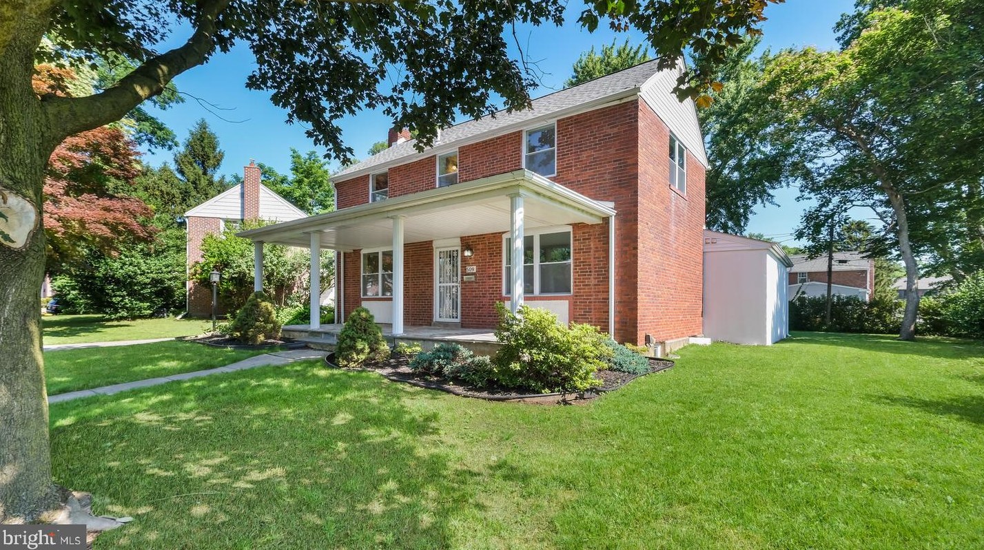 509 Scenic Rd, Coal Township, PA 19064