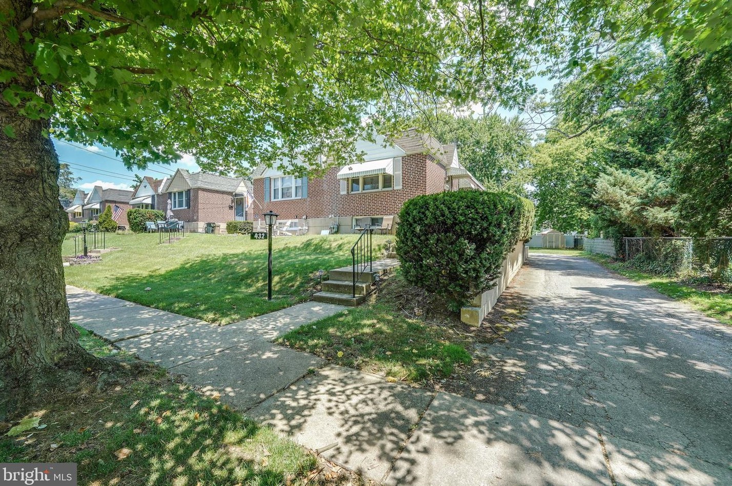 432 Wyndom Ter, Holmes, PA 19043