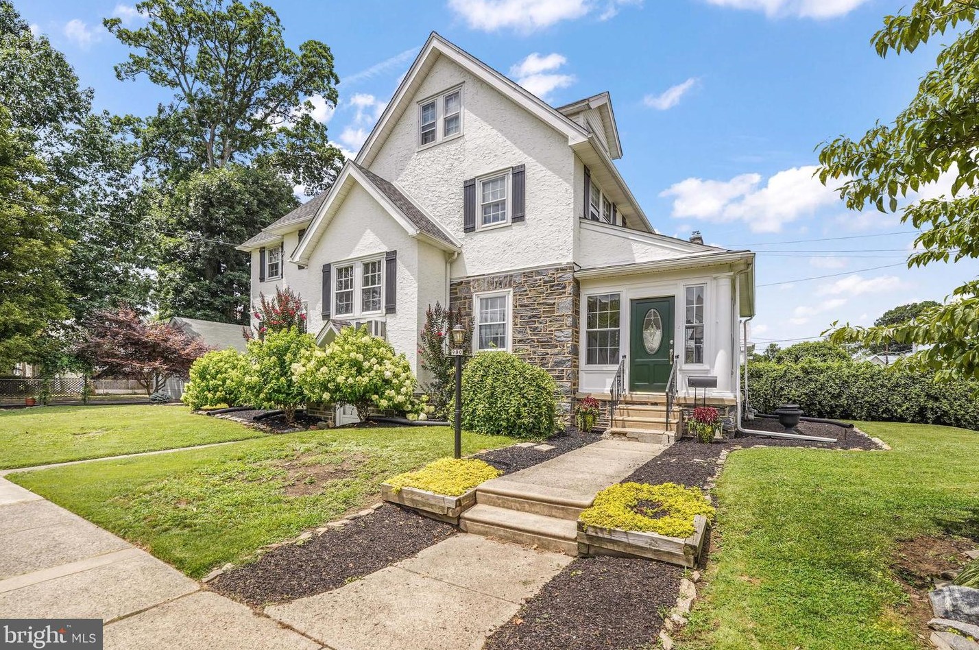 900 Concord Ave, Oakview, PA 19026