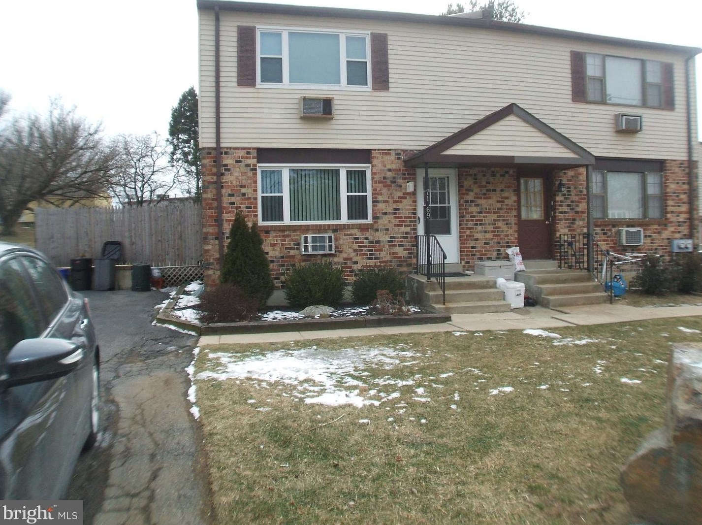 71 Thomas Rd, Chester, PA 19014