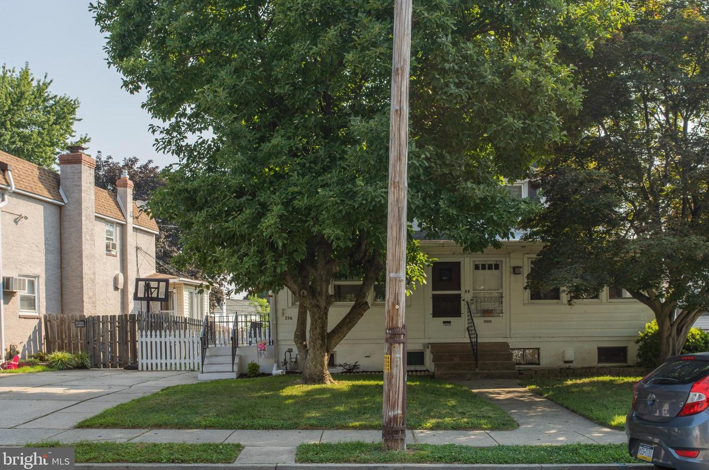 236 Derwood Dr, Woodlyn, PA 19094