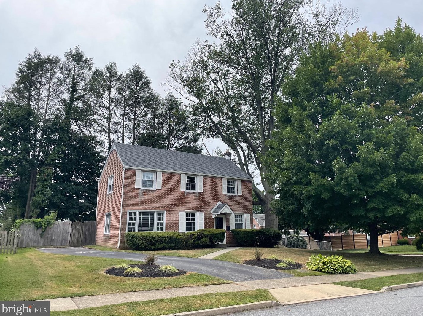 244 Ridgewood Rd, Coal Township, PA 19064