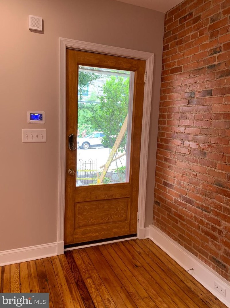 103 E Front St, Media, PA 19063