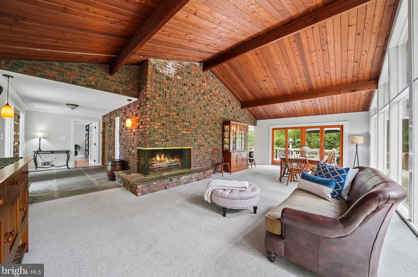 401 Timber Ln, Newtown Square, PA 19073