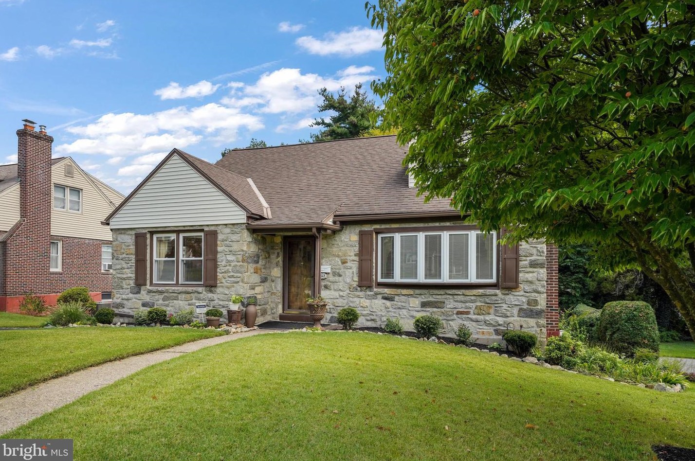 543 Hempstead Rd, Coal Township, PA 19064