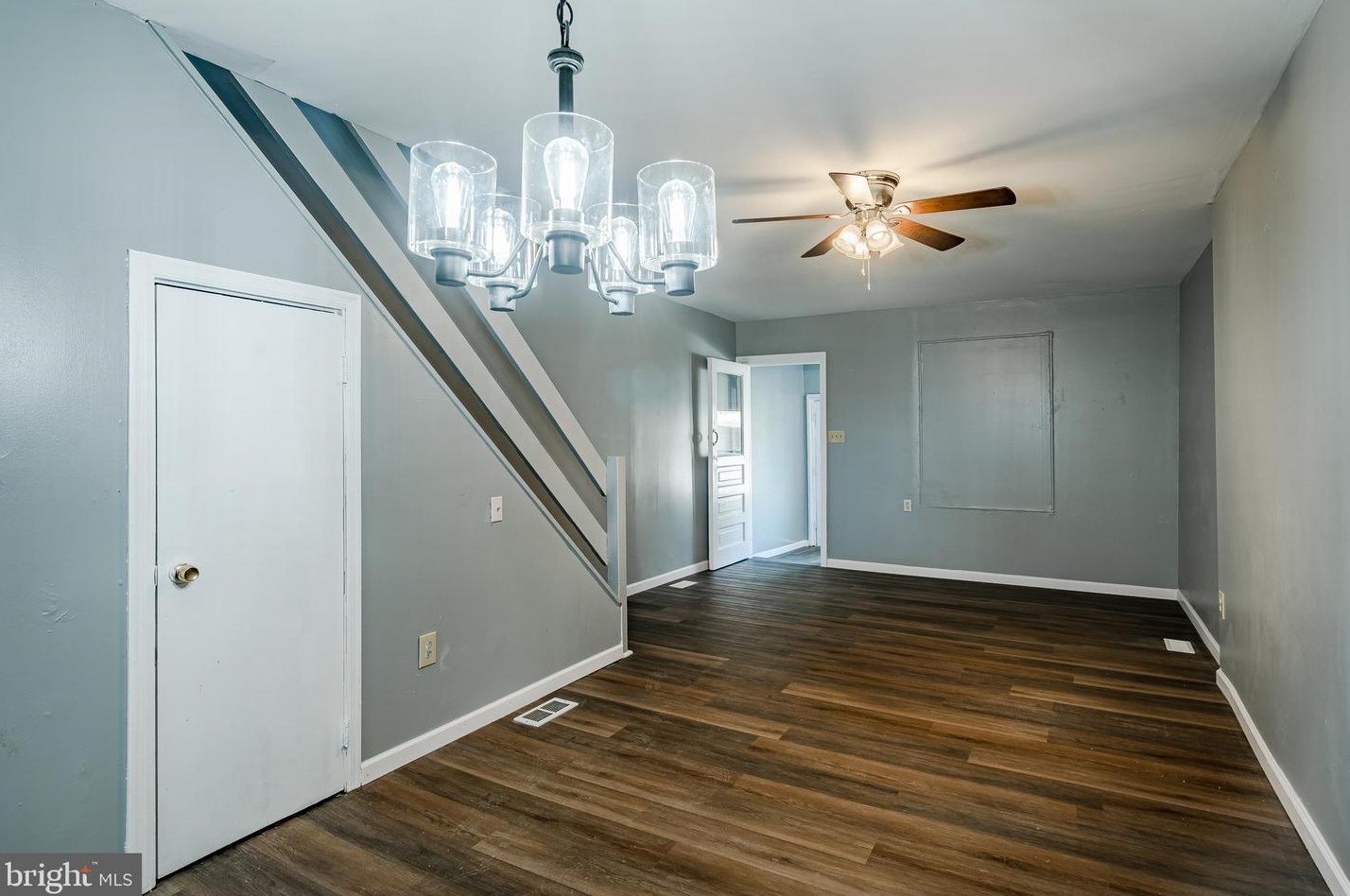 63 Keystone Ave, Upper Darby, PA 19082-2210