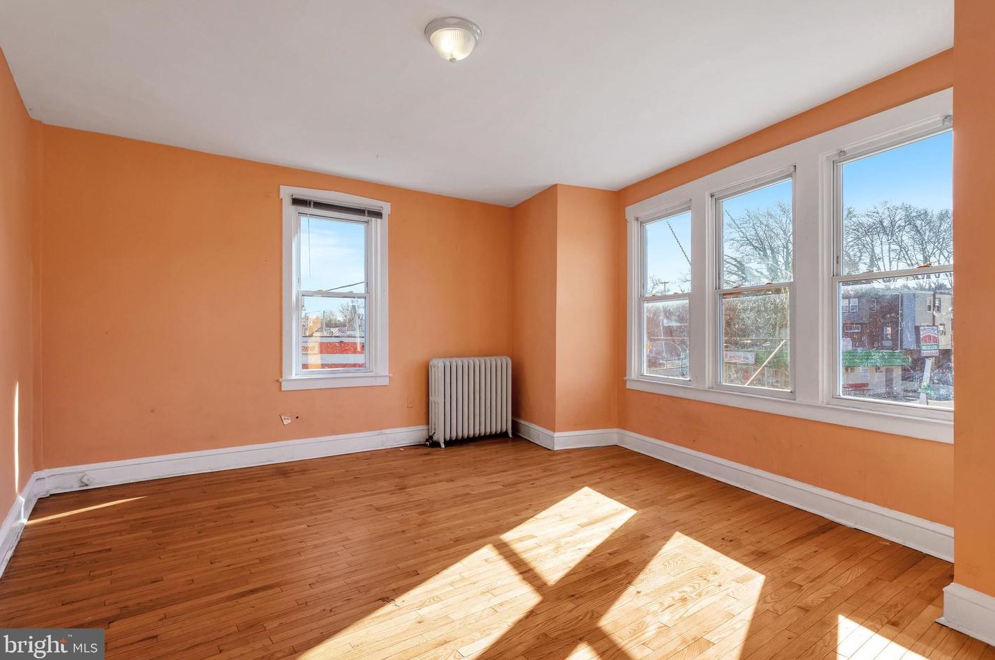 7125 Marshall Rd, Upper Darby PA  19082-4307 exterior