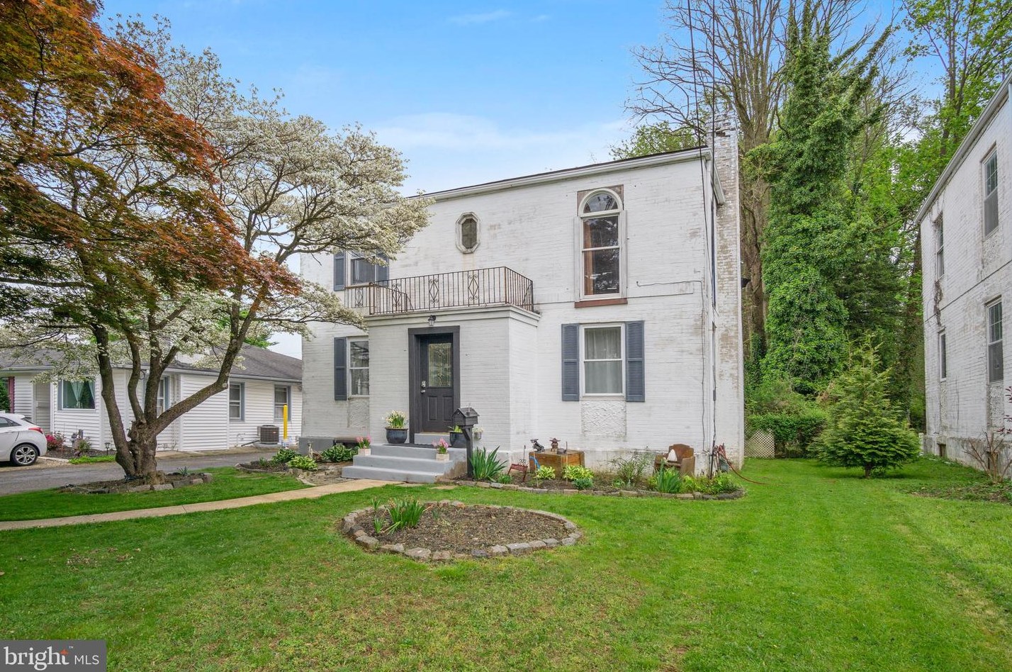 2832 Haverford Rd, Ardmore, PA 19003