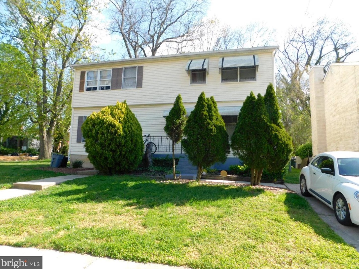 603 Felton Ave, Sharon Hill, PA 19079-2309