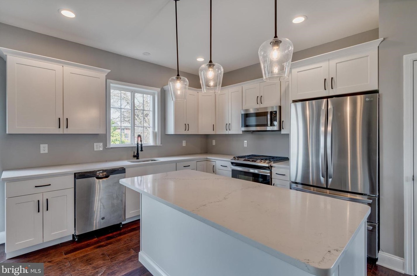 870 Michigan Ave, Swarthmore PA 19081-2495 exterior