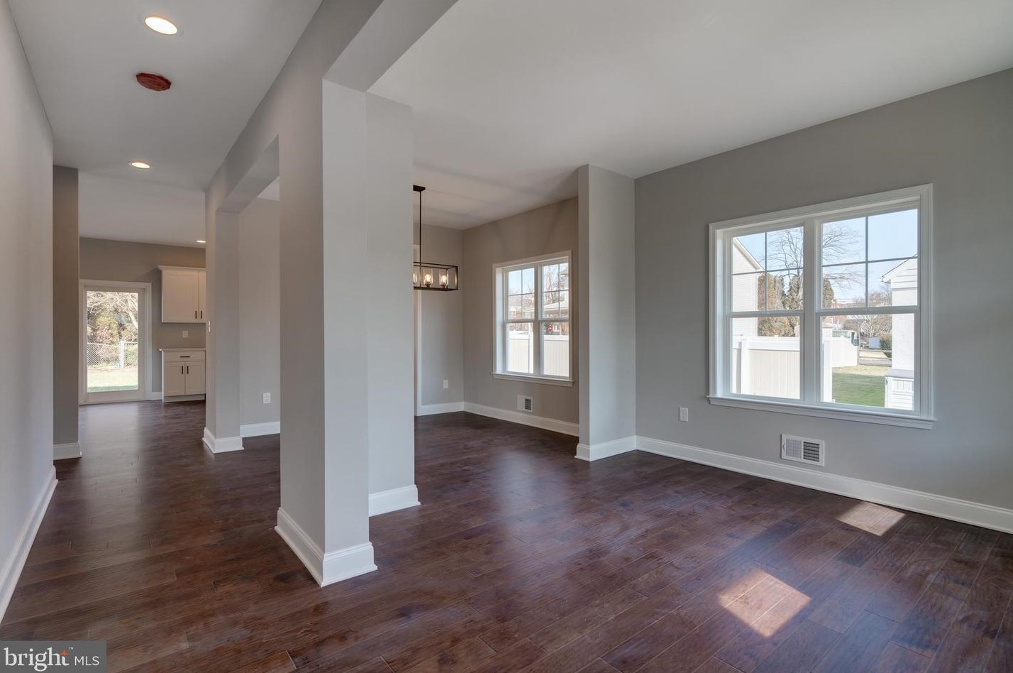 870 Michigan Ave, Swarthmore, PA 19081-2432