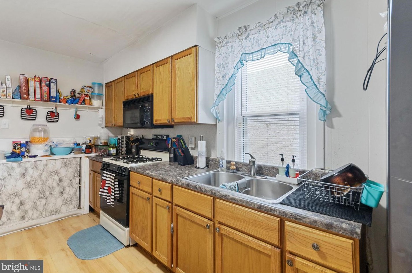 3027 6 St, Chester PA 19013-4210 exterior