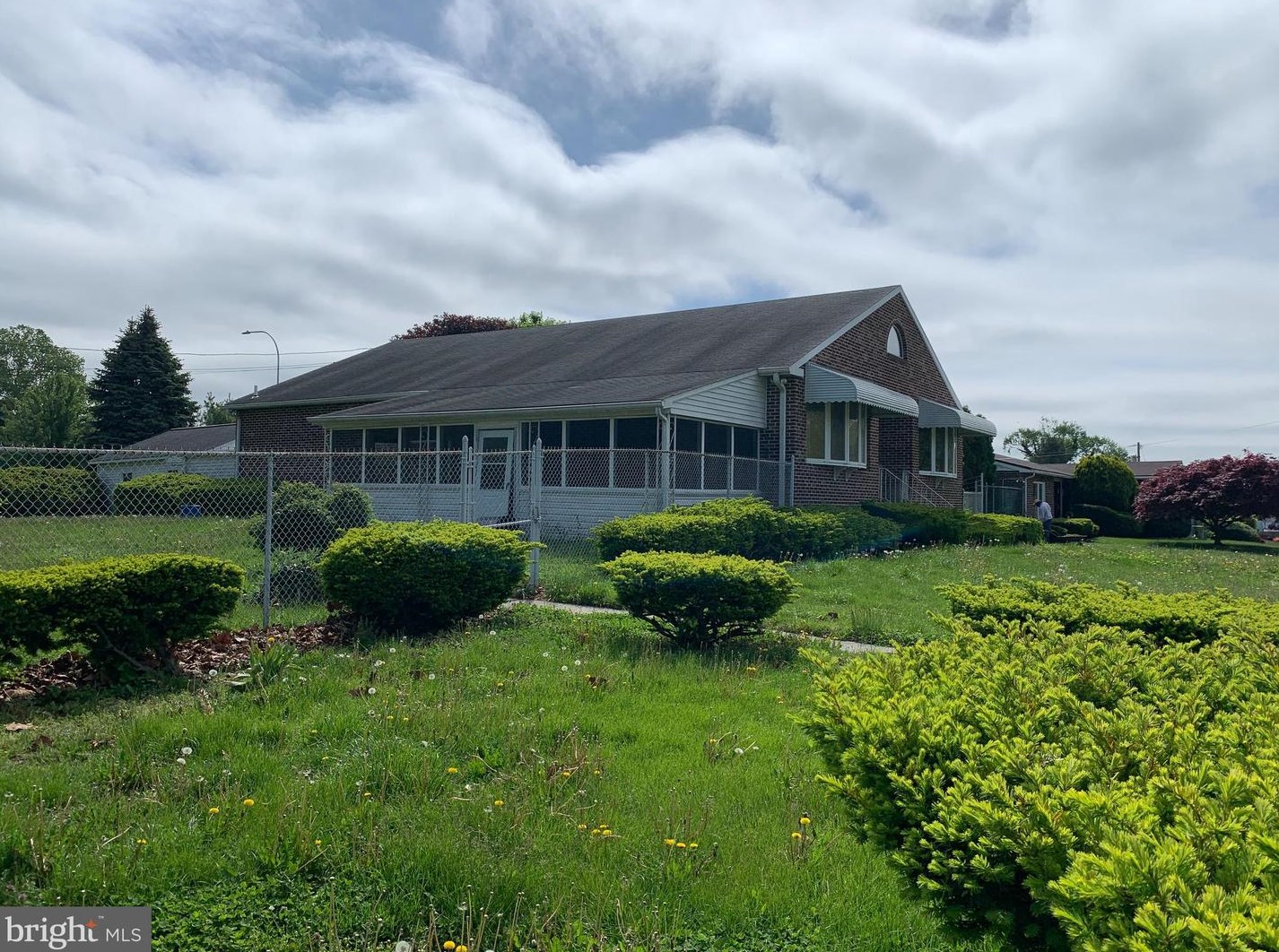 1015 Edwards, Chester PA 19013-3129 exterior