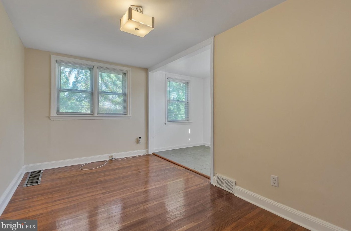 437 21 St, Chester PA 19013-5513 exterior