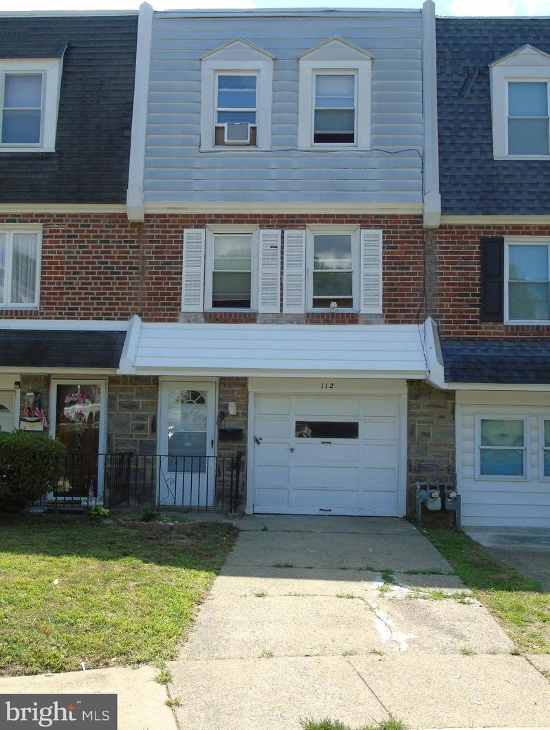 112 Botanic Ct, Upper Darby, PA 19082