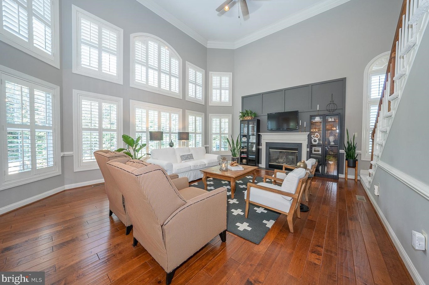 4 Dever Dr, Thornton, PA 19373-2008