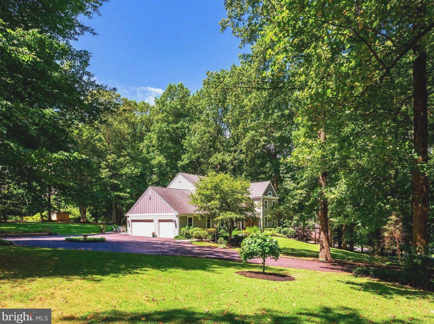 1 Beechwood Cir, Chadds Ford, PA 19317-9109