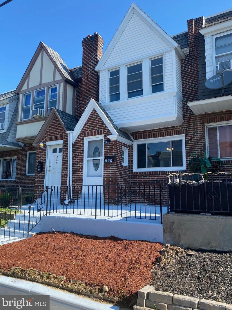 267 Sanford Rd, Upper Darby, PA 19082