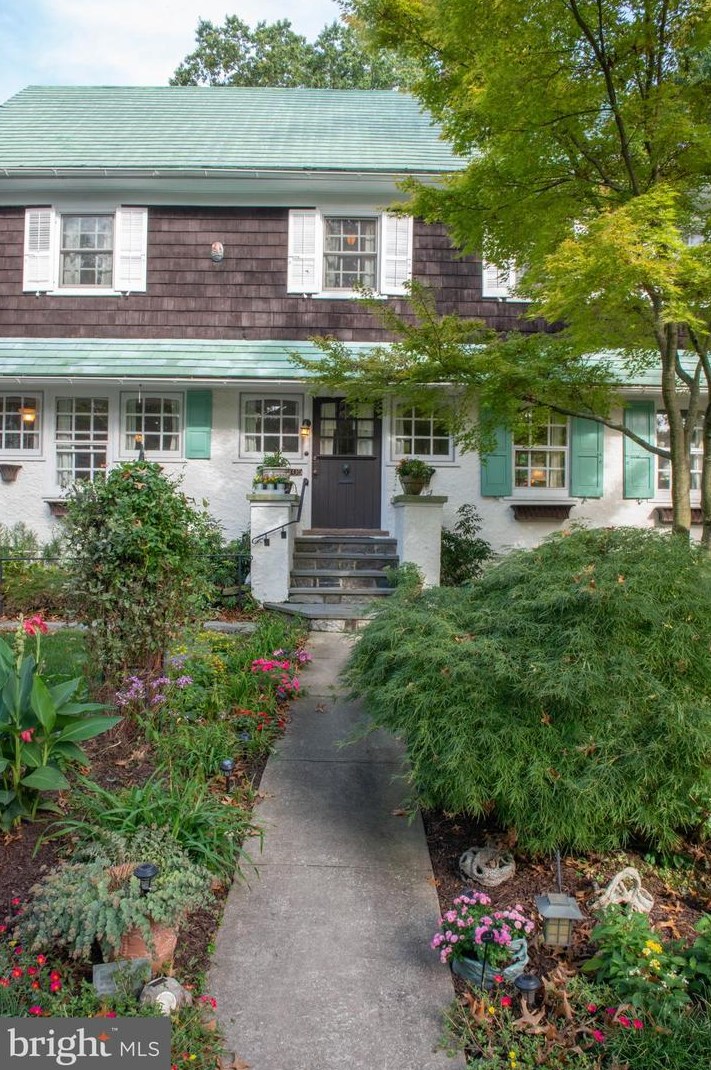 105 Cornell Ave, Swarthmore PA 19081-1933 exterior