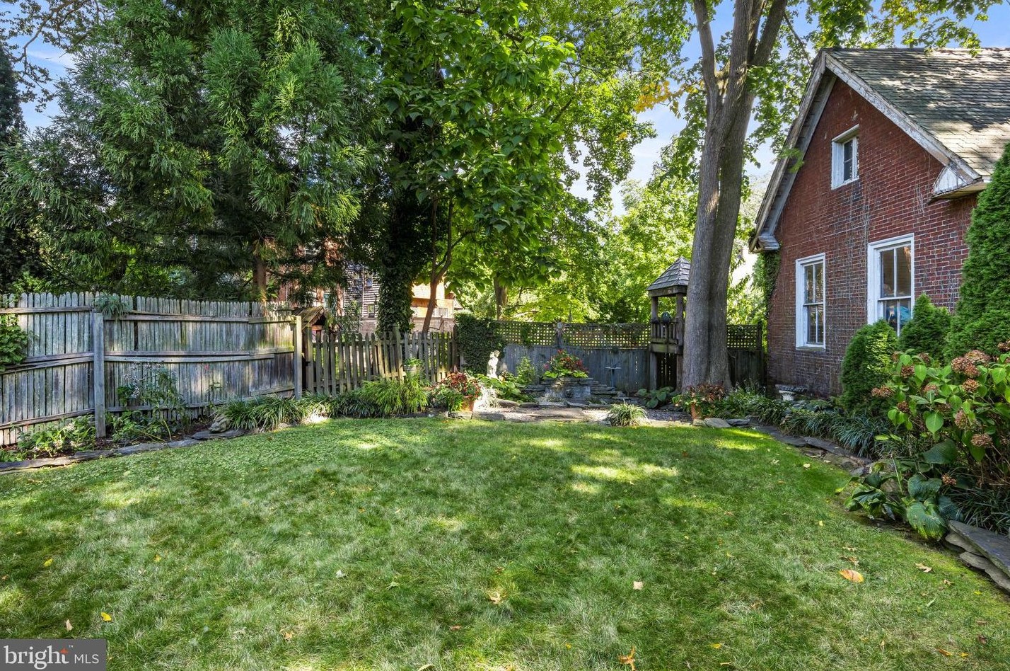 105 Cornell Ave, Swarthmore PA 19081-1933 exterior